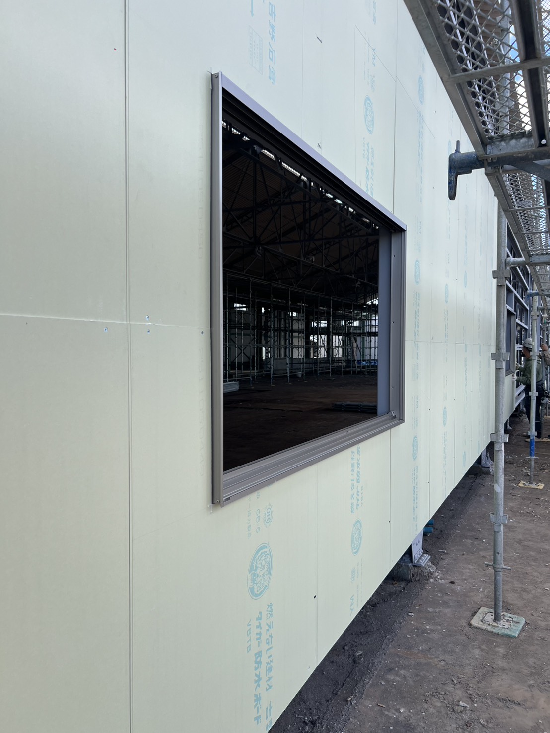 いなべ市にてPBボートと透湿防水シート工事